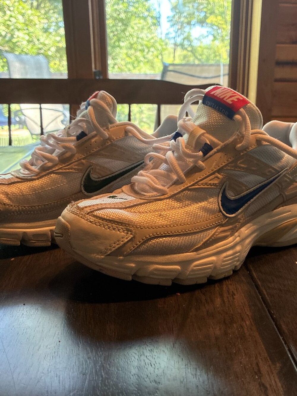 Size 8.5 Nike initiators